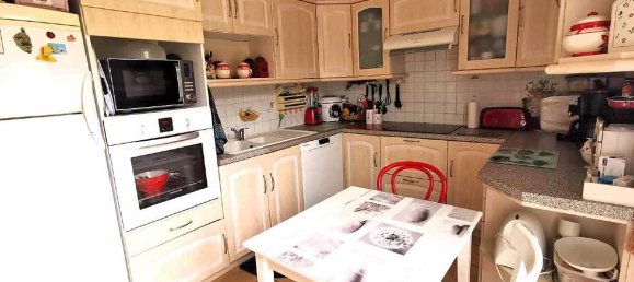 3 Schlafzimmer Haus in La Chapelle-en-Vexin, France, Nr. 201309 2