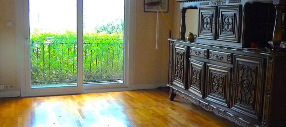 Casa de 2 dormitorios en Vitre, France No. 268824 5