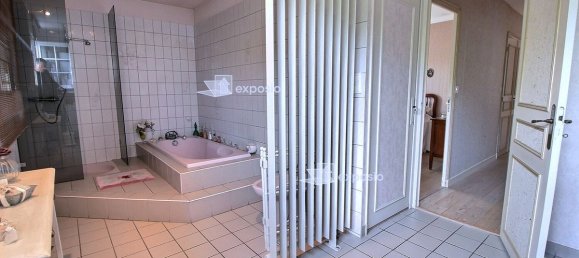 5 Schlafzimmer Haus in Niort, France, Nr. 342296 10