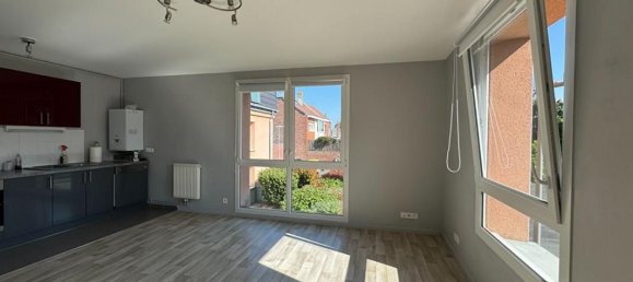 2 Schlafzimmer Wohnung in Seclin, France, Nr. 38835 3