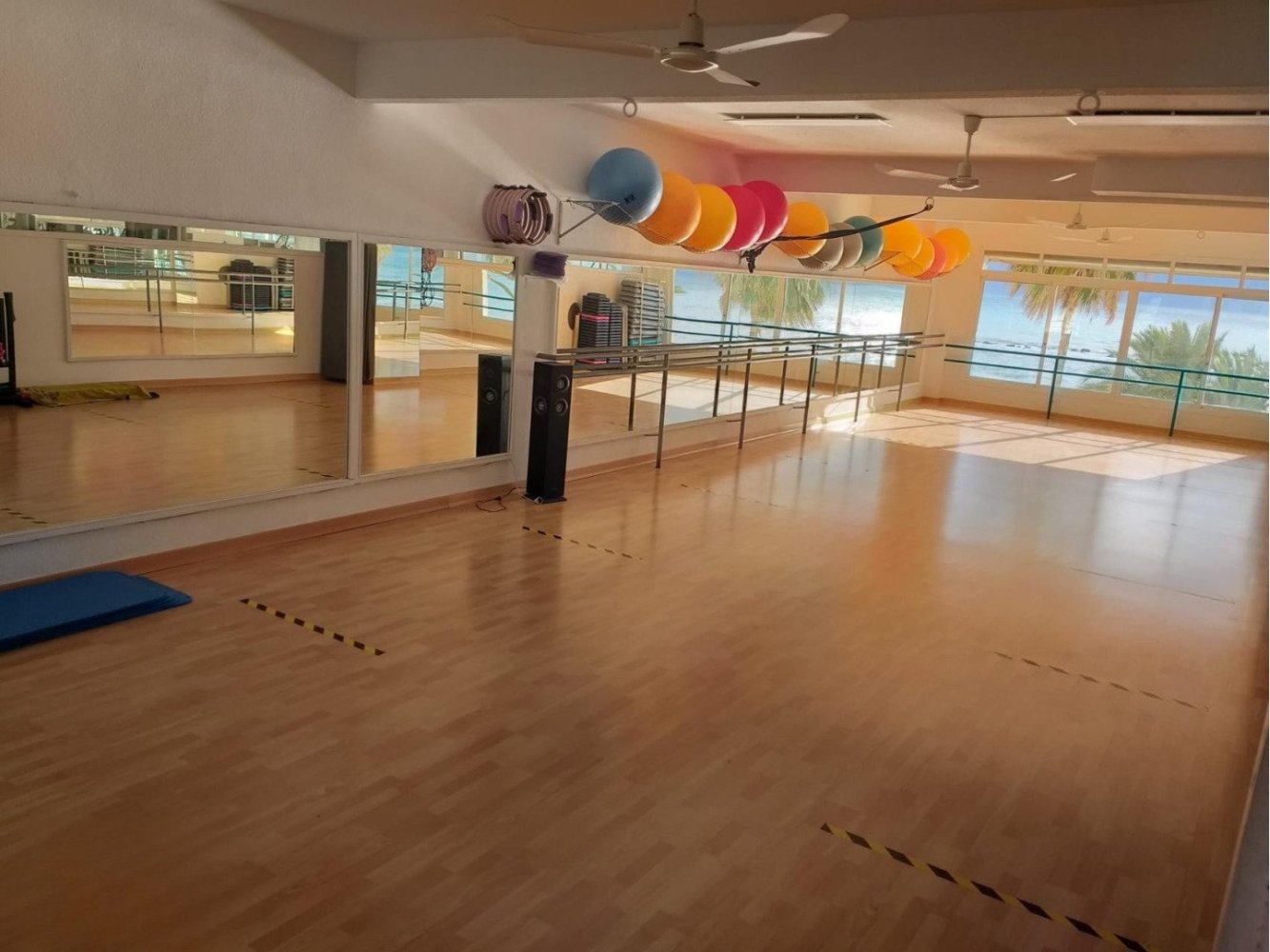 380m² Commercial property in Altea, Spain No. 285420