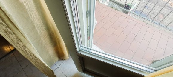 3 rooms Apartment in Novara, Italy No. 149610 12