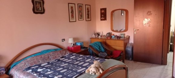3 rooms Apartment in Novara, Italy No. 149610 7