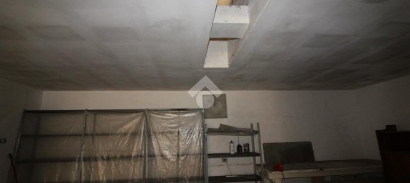 1 room Garage in Brindisi, Italy No. 74463 18