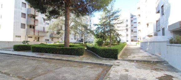 1 room Garage in Brindisi, Italy No. 74463 7