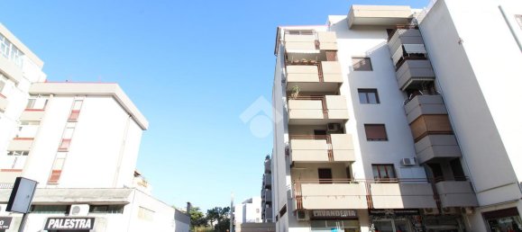 1 room Garage in Brindisi, Italy No. 74463 6