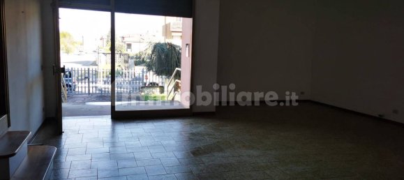 4 rooms Commercial property in San Giorgio Piacentino, Italy No. 254529 24