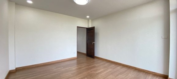 2 bedrooms Commercial property in Chiang Mai, Thailand No. 27043 14