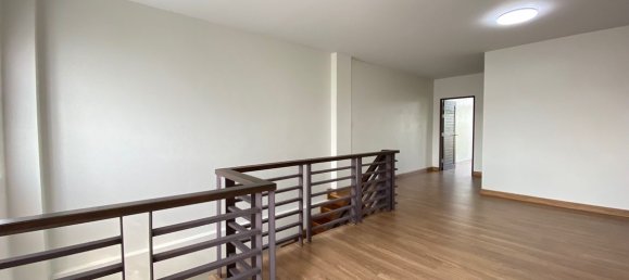 2 bedrooms Commercial property in Chiang Mai, Thailand No. 27043 11