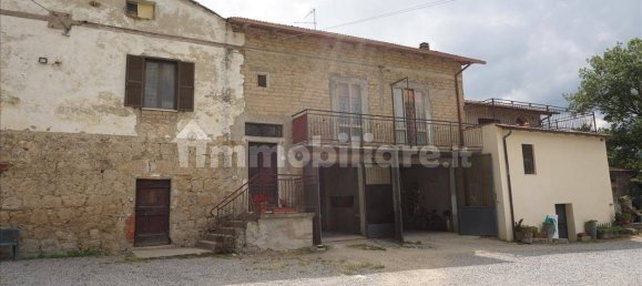 Casa de 3 dormitorios en Sarteano, Italy No. 161600 3