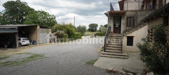 Casa de 3 dormitorios en Sarteano, Italy No. 161600 2