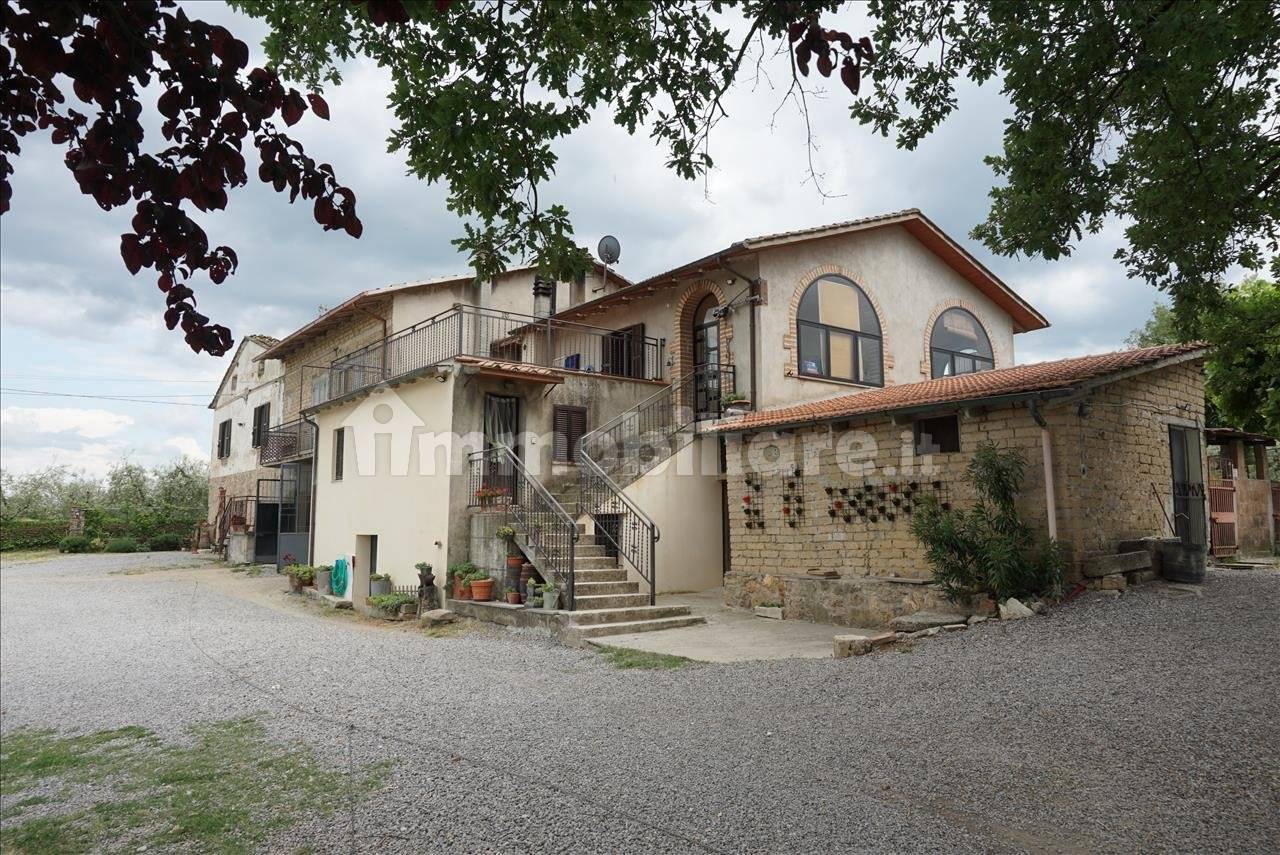 Casa de 3 dormitorios en Sarteano, Italy No. 161600