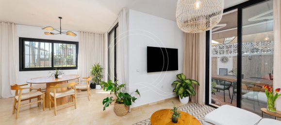 3 bedrooms Townhouse in Estepona, Spain No. 135807 5