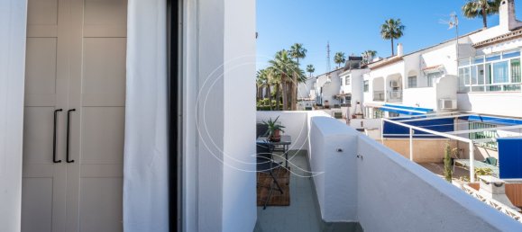3 bedrooms Townhouse in Estepona, Spain No. 135807 16