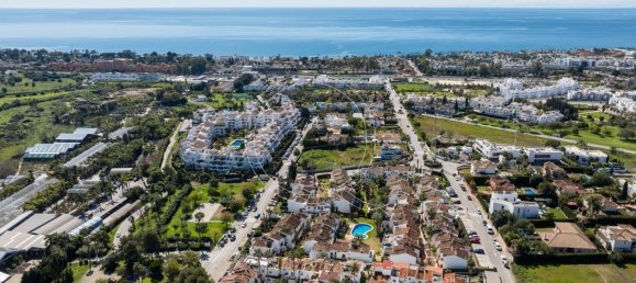 3 bedrooms Townhouse in Estepona, Spain No. 135807 23