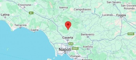 Büro in Alvignano, Italy 598m², Nr. 72651 3