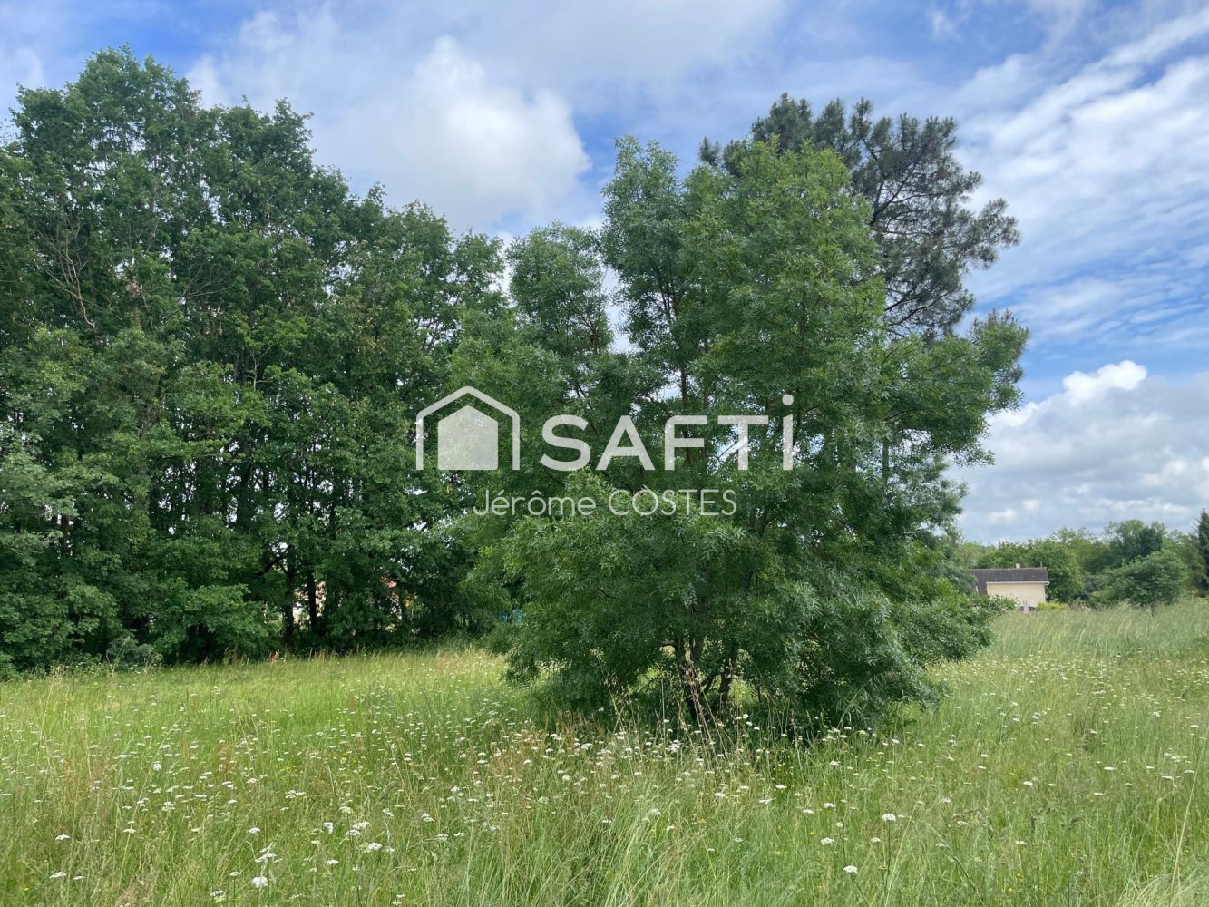 2284m² Land in Labastide-Saint-Pierre, France No. 62751