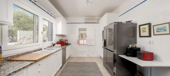 4 bedrooms Villa in Faro, Portugal No. 128472 4