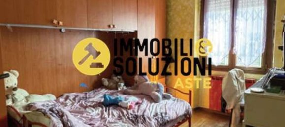 3 rooms Apartment in Cormano, Italy No. 215851 14