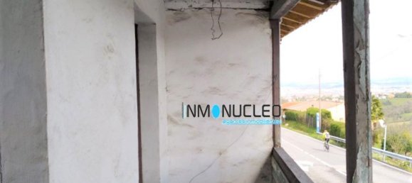 3 Schlafzimmer Haus in Oviedo, Spain, Nr. 75985 3