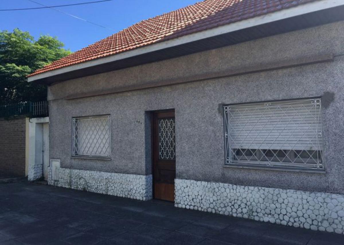 2 bedrooms House in Avellaneda, Argentina No. 12931