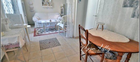 2 bedrooms House in Evreux, France No. 186750 3