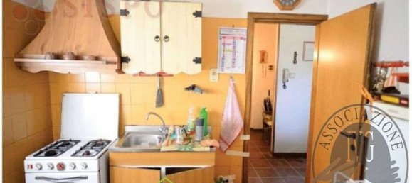 Apartamento de 6 divisões em Foligno, Italy N.º 30604 4