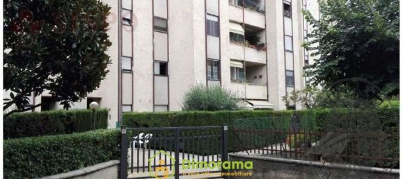 Apartamento de 6 divisões em Foligno, Italy N.º 30604 2