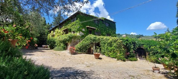 8 bedrooms House in Castellina in Chianti, Italy No. 55814 3