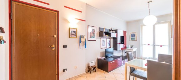 2 rooms Apartment in Bra, Italy No. 206129 4
