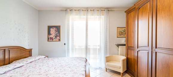 2 rooms Apartment in Bra, Italy No. 206129 43
