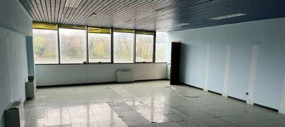 215m² Office in Como, Italy No. 186991 6
