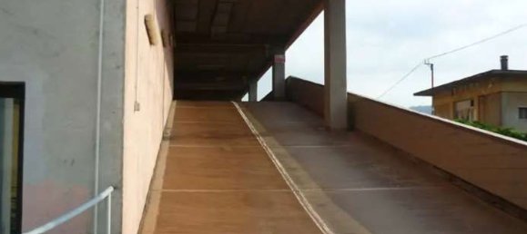 215m² Office in Como, Italy No. 186991 14