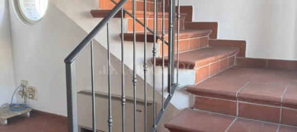 Propiedad comercial de 10 habitaciónes en Livraga, Italy No. 373104 7