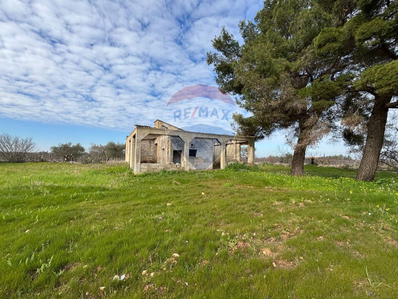 1 bedroom House in Turi, Italy No. 122087