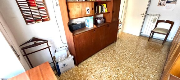 3 bedrooms Apartment in Rome, Italy No. 316650 20