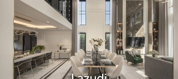 3 bedrooms Bungalow in Bangkok, Thailand No. 17405 4