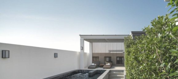 3 bedrooms Bungalow in Bangkok, Thailand No. 17405 2