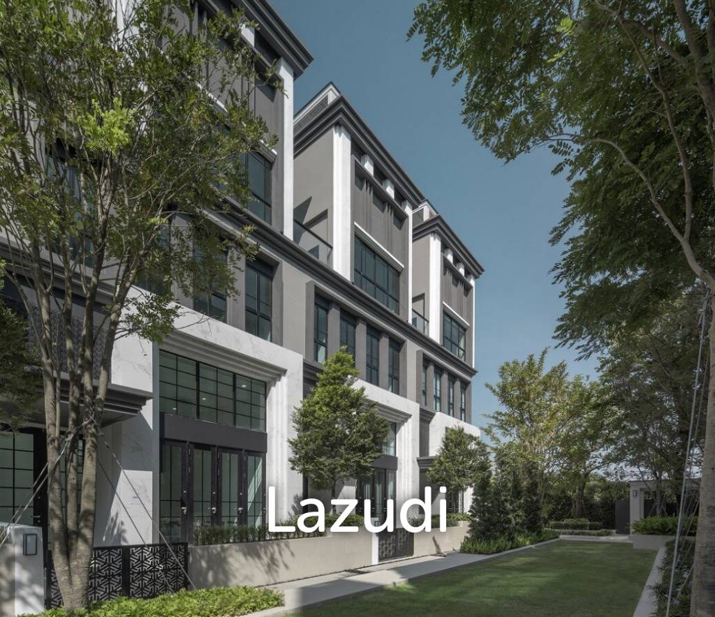 3 bedrooms Bungalow in Bangkok, Thailand No. 17405