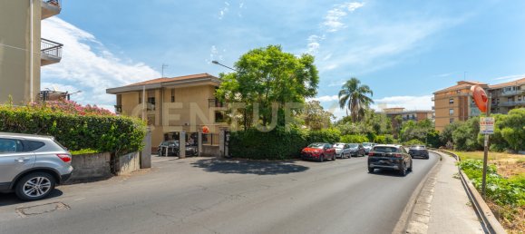 4 bedrooms Apartment in Tremestieri Etneo, Italy No. 316925 10