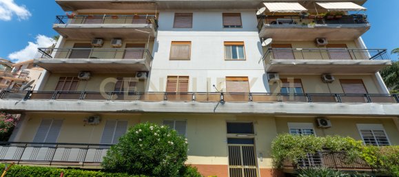 4 bedrooms Apartment in Tremestieri Etneo, Italy No. 316925 2
