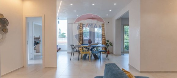 4-Zimmer Wohnung in Syracuse, Italy, Nr. 244711 2