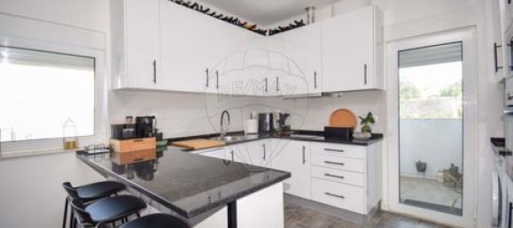 2 bedrooms Apartment in Moita, Portugal No. 289217 9