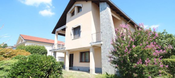 4 chambres Villa à Moncalieri, Italy No. 305687 6