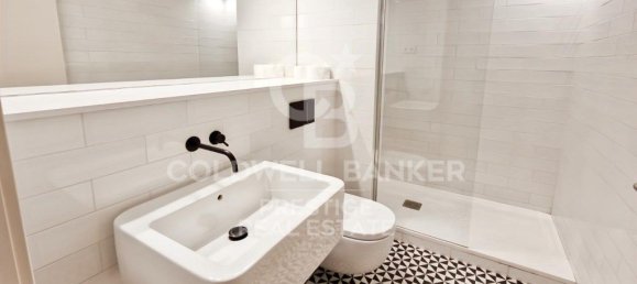 2 Schlafzimmer Penthouse in Ciutat Vella, Spain, Nr. 78941 8