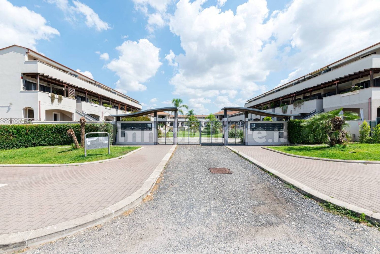 2 bedrooms Duplex in Rome, Italy No. 370329