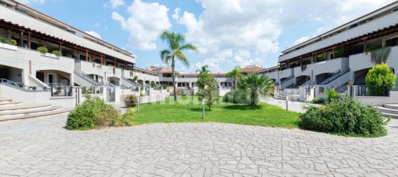 2 bedrooms Duplex in Rome, Italy No. 370329 2