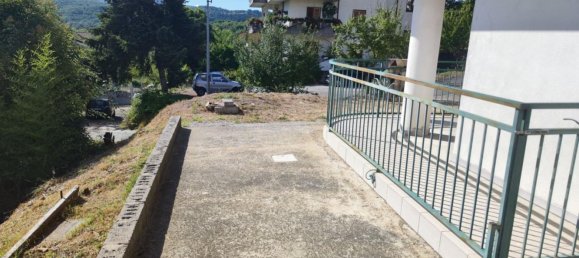 6 rooms Villa in Rogliano, Italy No. 260481 18