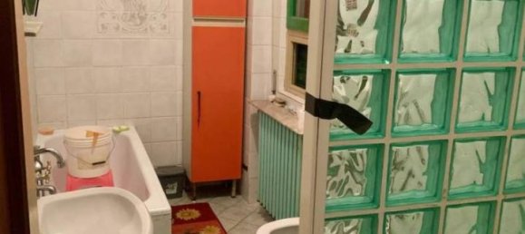 6 rooms Apartment in Viadana, Italy No. 26088 12