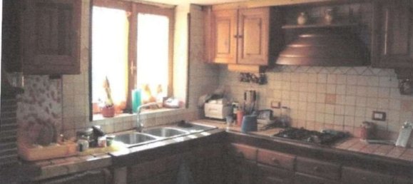 4-Zimmer Haus in Velletri, Italy, Nr. 299349 9
